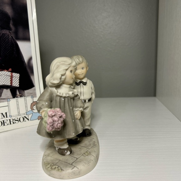 KIM ANDERSON FIGURINE  THRUSDAY'S CHILD - Picture 3 of 5